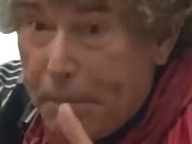 vieux jesus vide doigt risitas gne wtf bouche coupable regard honte