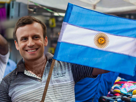 politic-argentine-drapeau-macron