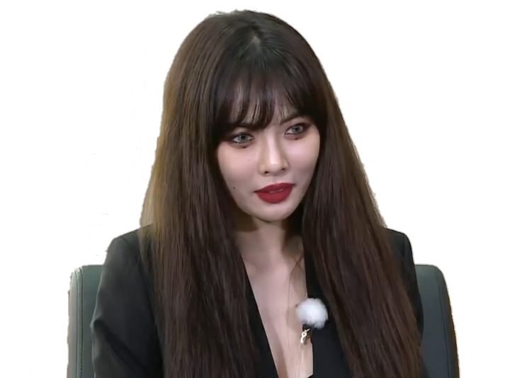 hyuna kim kikoojap assis fauteuil armchair