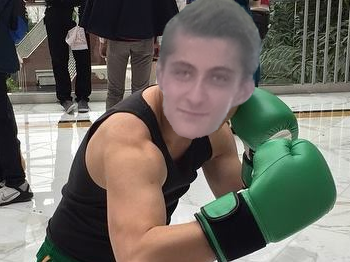 combat risitas rezabe baston boxe