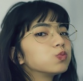 min risitas feng komatsu