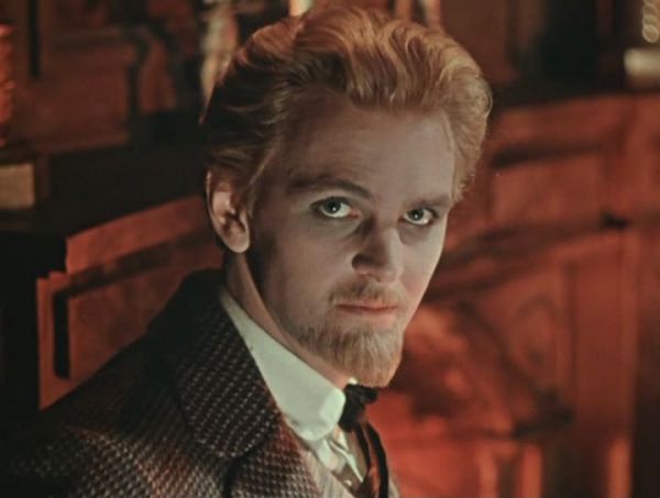 muichkine neutre lidiot lev risitas dostoievski