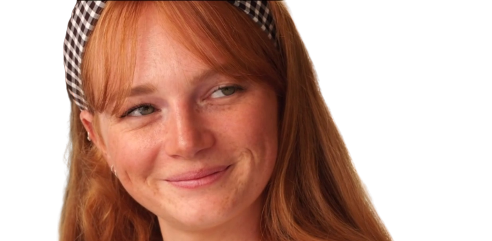 femme sexy cinique rousse