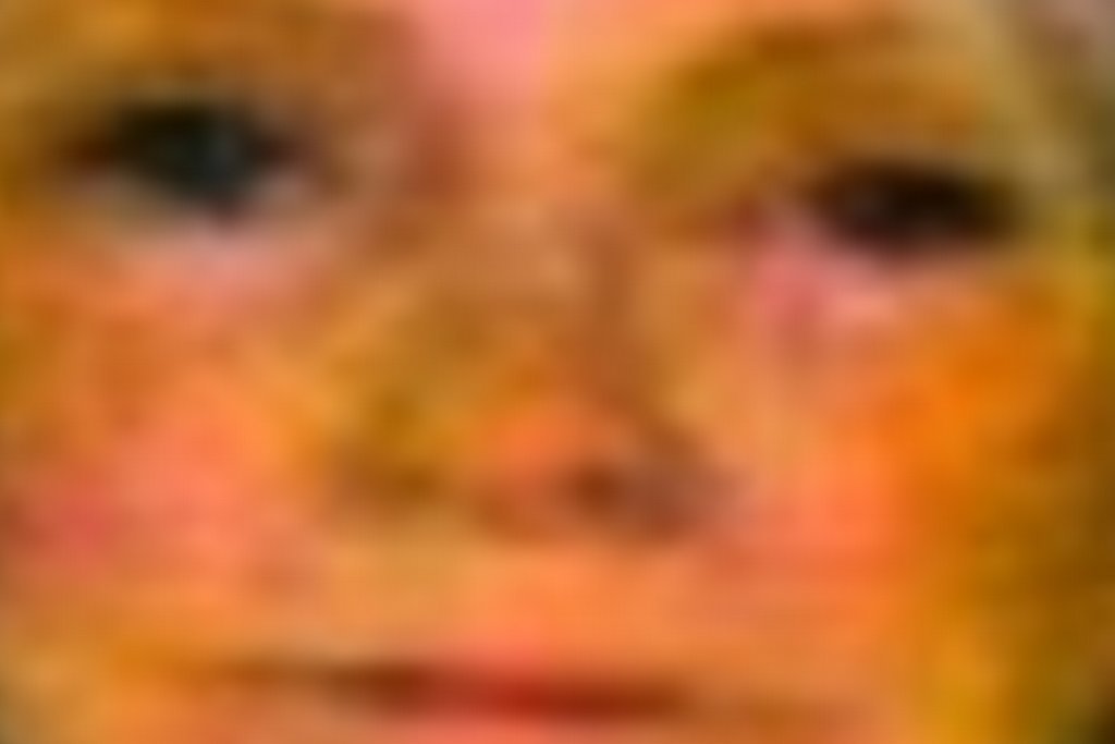 grand peur risitas regard mere terrifiant