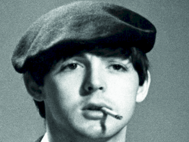 beret paul cigarette mafioso beatles sicilien