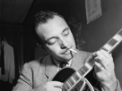 cigarette-guitare-django-other-reinhardt-1930-jazz-manouche-musique