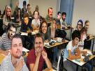 salledeclasse-yeslife-terminale-seul-lycee-cours-risitas-ambiance-salle-classe-victime