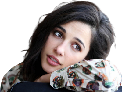 cute naomi scott