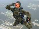 militaire-parachutiste-risitas-soldat-parachute