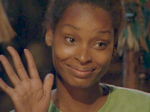 survivor sourire lanta jtia coucou koh revoir au salut americain