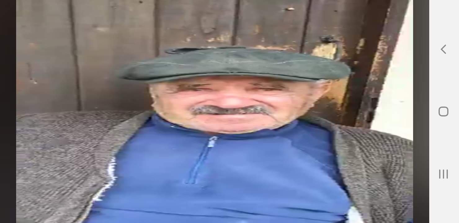 tete risitas risignol ecrasee