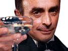 toast-larain-elections-zemmour-2022-vote-costard-eric-z-tbm-coupe-champagne-president