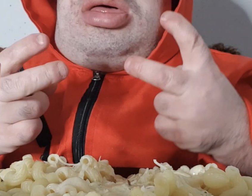 pate ecoeurant nain prolo prolovorace doigts