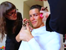 maquillage-content-ronaldo-other-maquiller-daccord-ok-sourire-pouce