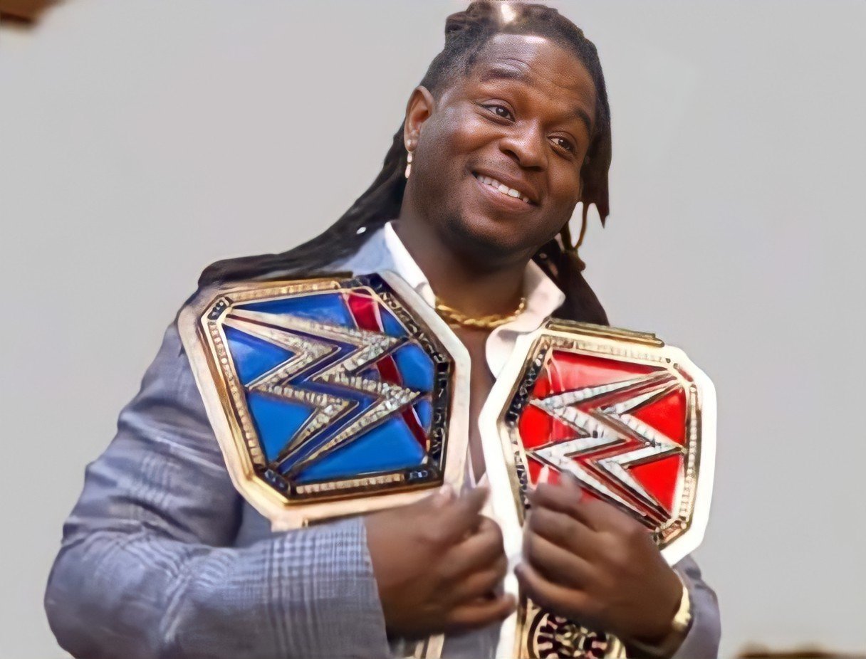 goat reginald wwe catch other