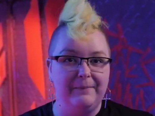 issou cheveux isse malaise risitas bleu cyberpunk aya progres feminazi feministe kasia