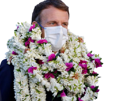 macron-fleurs-masque-collier-politic-polynesie
