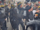 vax-rue-other-crs-gilet-pass-antivaxx-sanitaire-jaune-bagarre-street-boxe-fight-baston-poing-manifestants
