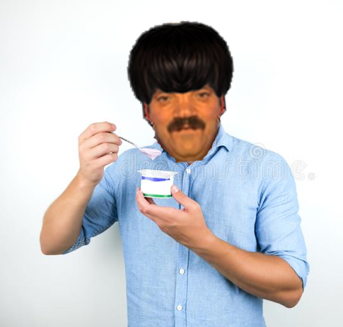 gelem risitas mange golem yaourt