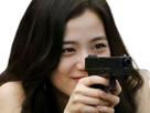 femme-asiatique-kpop-jisoo-pistolet-other