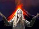 anya-taylor-joy-olga-volcan-purification-volcanique-northman-viking-lave-robert-eggers-blonde