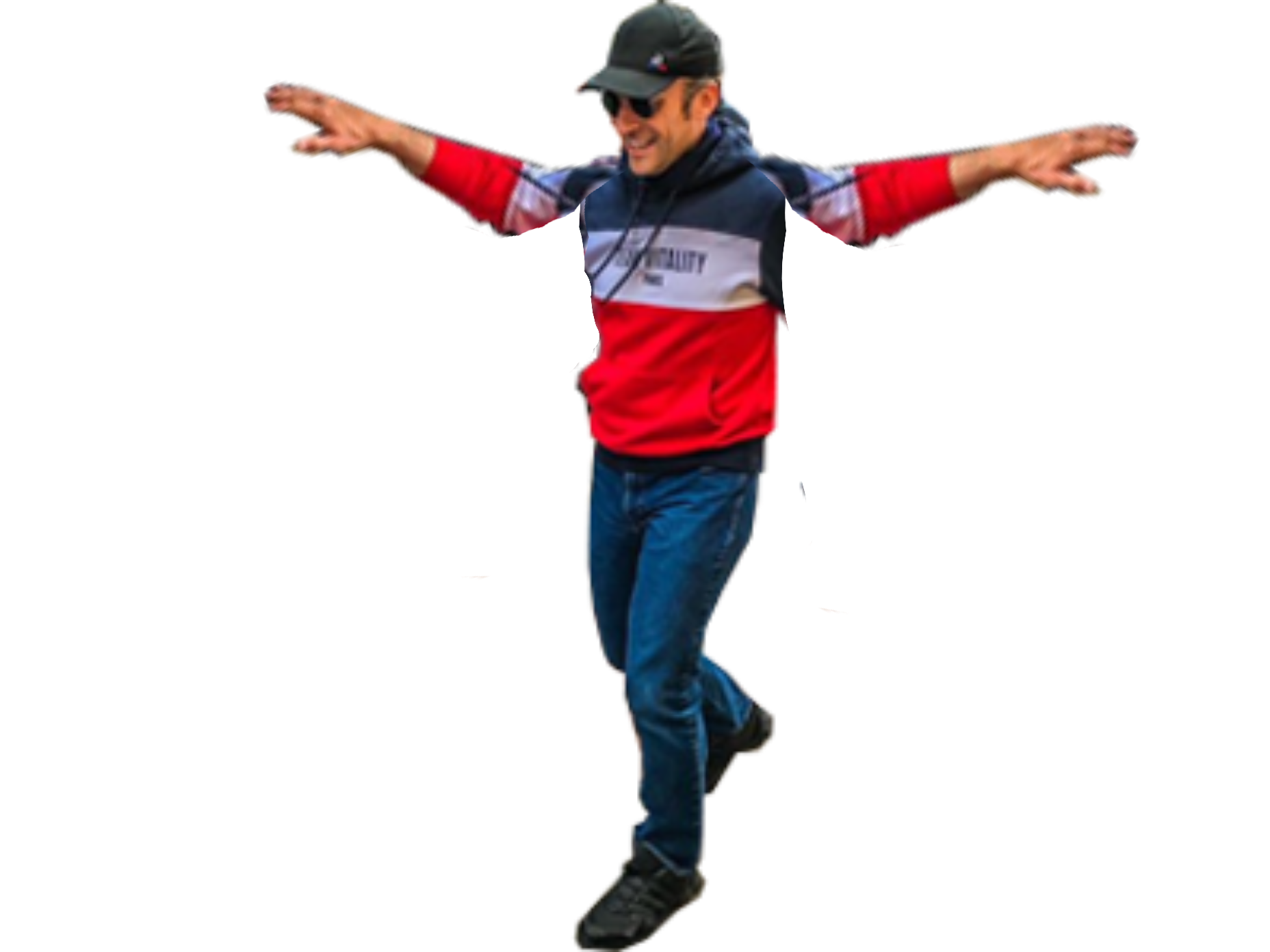 macron joyeux bras leves danse