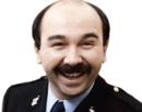 pucix-gilbert-policier-flic-rire-sourire-moustache-khey-forumeur-puceau