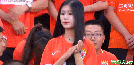 shandong-taishan-fan-supportrice-femme-asiatique-chinoise-foot-football-championnat-chinois
