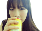 taeyeon-girls-generation-kpop-qlc-nekoshinoa-canette-sip-boit