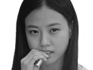 go-min-si-fume-cigarette-coreenne-actrice-noiretblanc