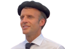 macron-beret-chorale-pyrenees-chapeau-president