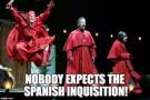 monthy-python-nobody-expects-the-spanish-inquisition-rouge-cardinal-espagnole-espagnol-surprise-inattendu-choc-theatre