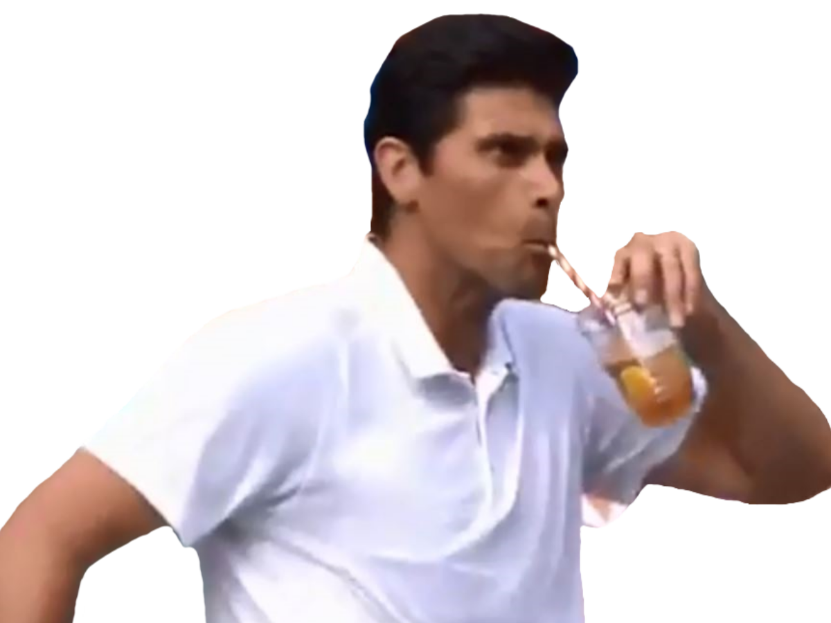 tennis philippoussis tsitsipas