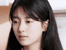 bae-suzy-actrice-chanteuse-kpop-coreenne-regard-gif