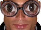 lunette-lunettes-zoom-yeux-moche-geek-ronaldo-cr7