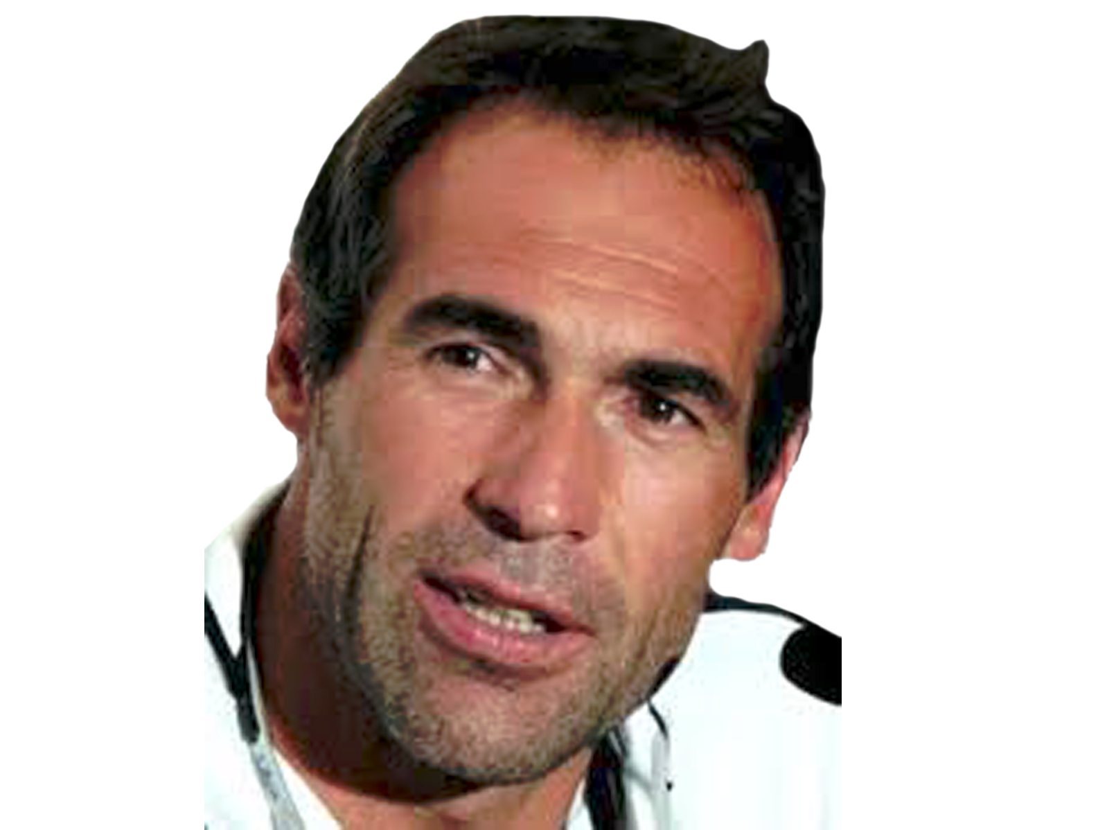 homme survie mike ours horn alpha fort male issou