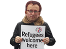 sjw-pancarte-lgbt-refugees-insoumis-welcome-insoumise-cuck-gauchiste-refugies-gauchiasse-migrant-politic-france-melenchon