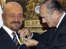broula-celbilix-elite-nation-chirac-jacques-president-decoration-medaille-risitas-legion-honneur-cravate-lunettes-sourire