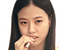 go-min-si-actrice-coreenne-fume-smoke-cigarette