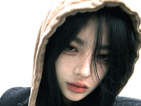 sasukette asiatique regard dark