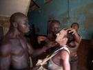 emmanuel-macron-afrique-noir-tribu-bbc