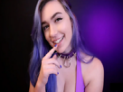 rose-asmr-youtube-twitch-femme-belle-cute-mignonne-sexy-hot-boobs-violet-purple-smile-sourire