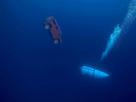 hummer-rouge-secours-oceangate-sous-marin-ocean-perdu-disparu-sauvetage-plonge-titanic-epave