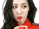 sunmi-coreenne-regard-paille-boisson-drink-kpop-chanteuse