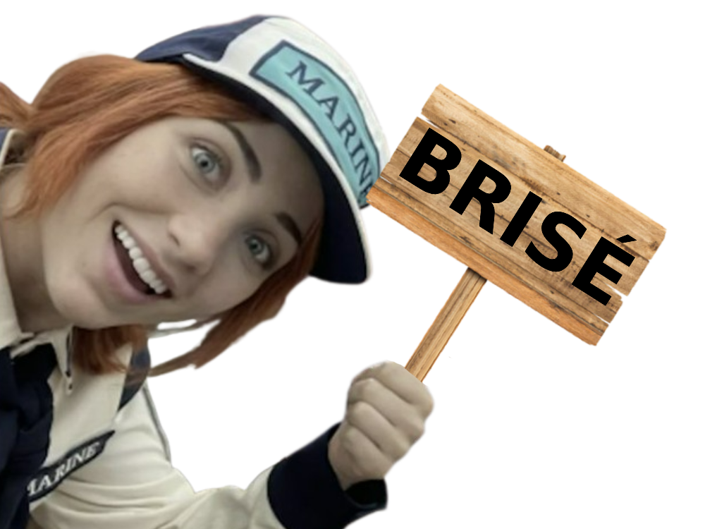 one piece serie live action netflix nami uniforme marine panneau pancarte brise