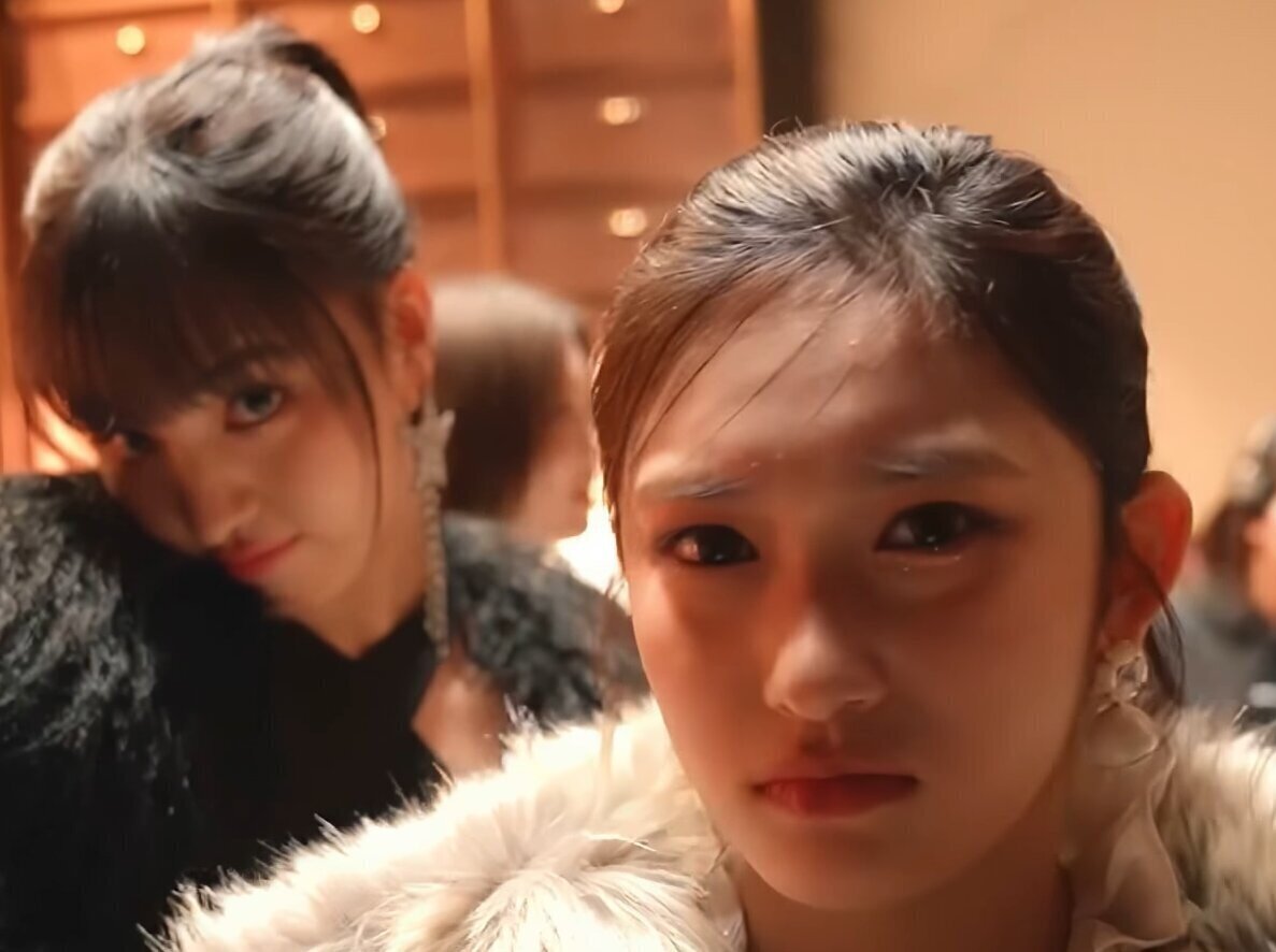 malaise cringe creepy liz leeseo