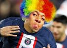 mbappe-clown-mbaclown-psg-qsg-mbouppy-mboulard-24ans-foot-football-ff-paris