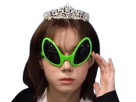 aespa-winter-lunettes-serieux-kpop-idole-fille-couronne-alien
