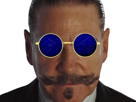 kenneth-branagh-hercule-poirot-detective-serieux-lunettes-bleues