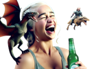 daenerys-got-game-of-thrones-dany-rire-bouteille-rigole-fourire-dragons-fille-biere-alcool-emilia